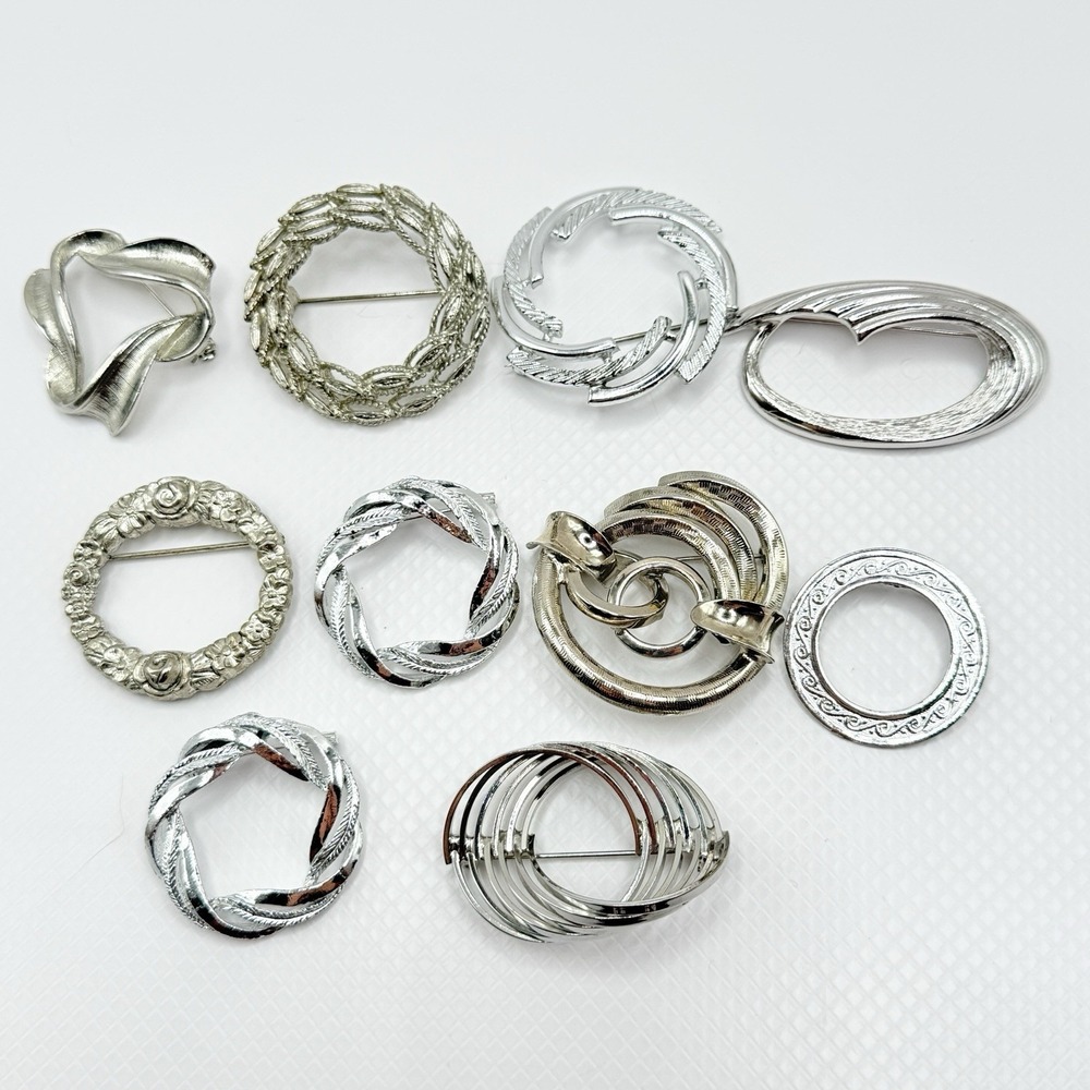 Lot of 10 Round Circle Scarf Pin Brooches SARAH COVENTRY GERRY'S Silver Tone